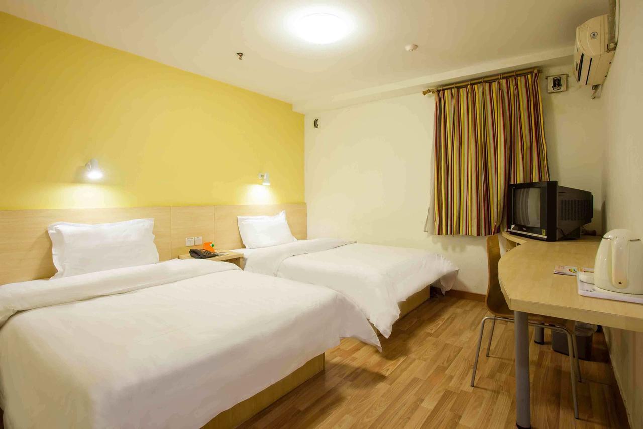 7Days Inn Foshan Shunde Ronggui Xiao Huangpu Habitación foto